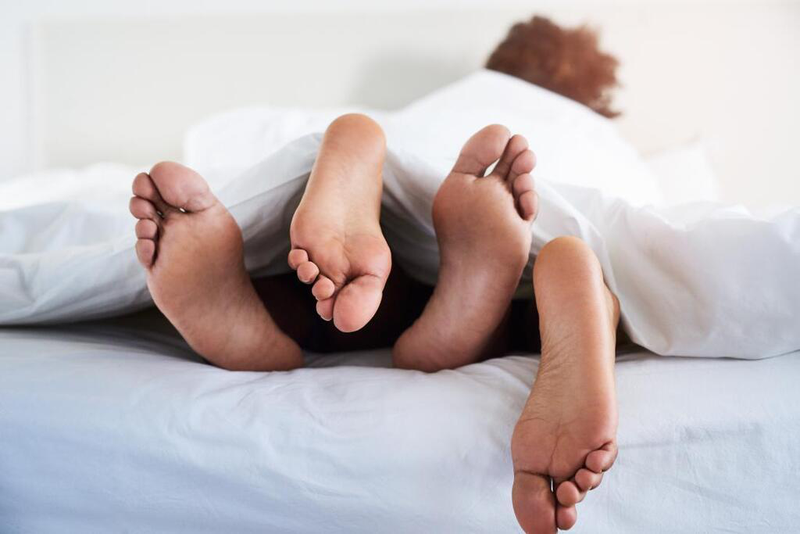 Quan hệ tình dục không an toàn có thể là nguyên nhân gây nổi mụn vùng kín