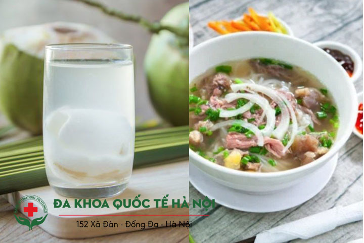 Ăn phở bò uống nước dừa có sao không?