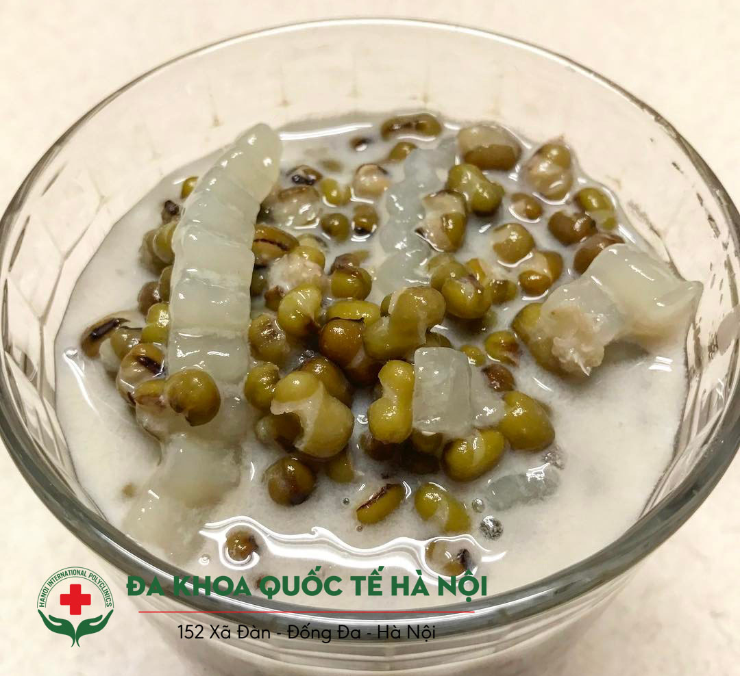 Bị cảm ăn chè đậu xanh được không?