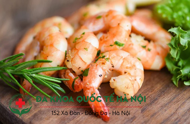 Ăn măng cụt với tôm có sao không? 2 Lợi ích và những lưu ý khi sử dụng tôm