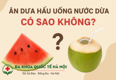an-dua-hau-uong-nuoc-dua-co-sao-khong