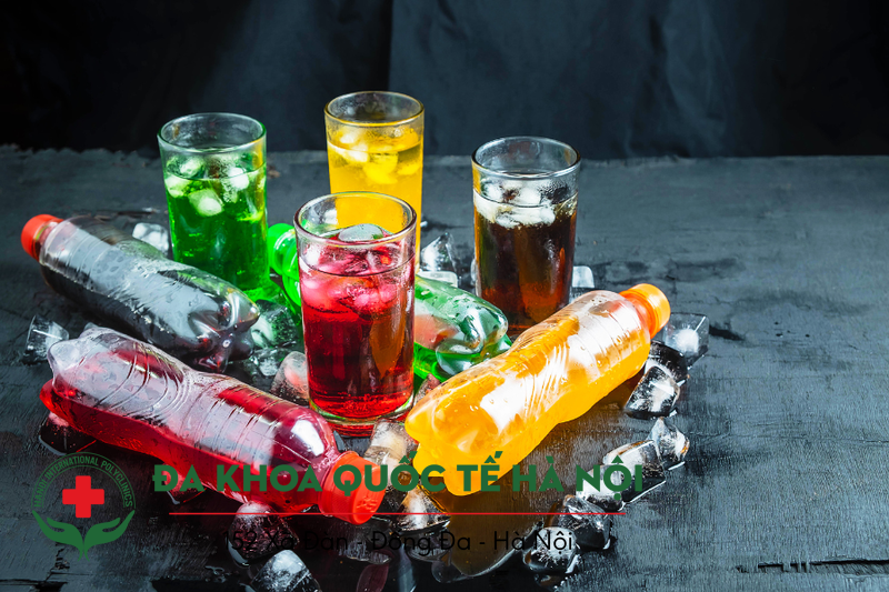 Ăn xoài uống nước ngọt có sao không? 2 Những lưu ý khi uống nước ngọt